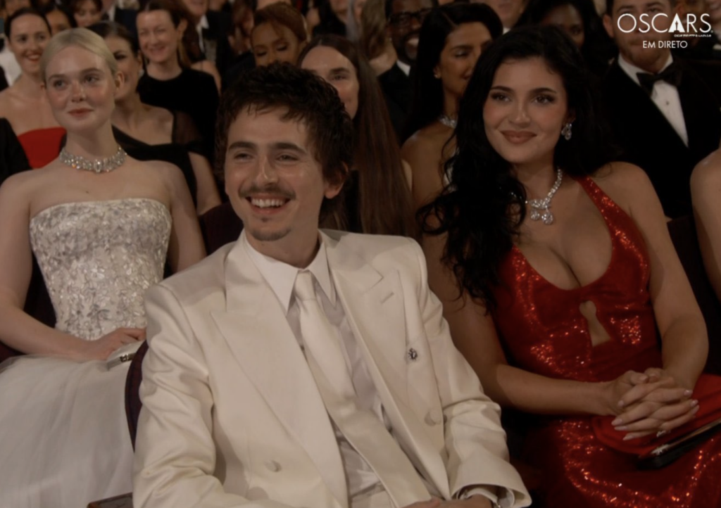 Kylie Jenner’s BOLD Look Turns Heads At The Oscars – As Conan O’Brien Brings Up Opera & Ballet Gate Right To Timothée Chalamet’s Face! LOOK!