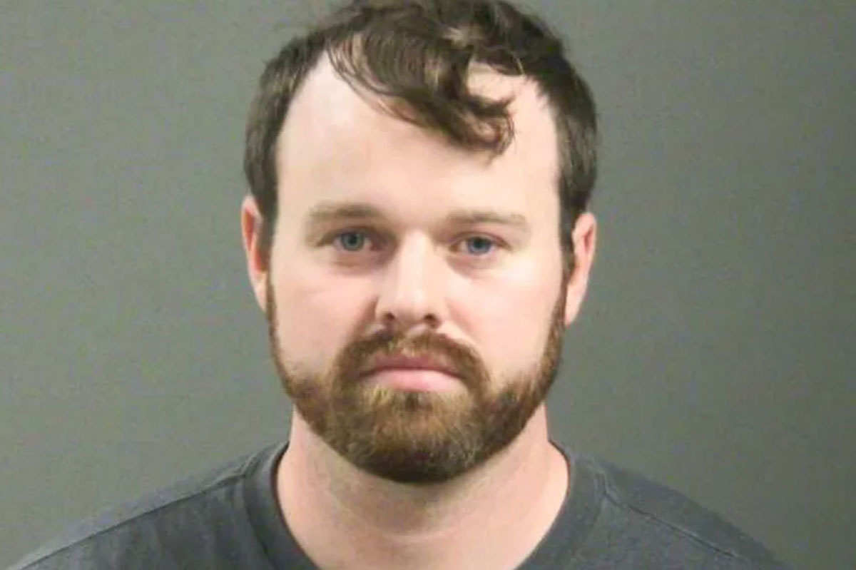 Josh Duggar's Brother Joseph Arrested & Charged For Molesting A Minor!