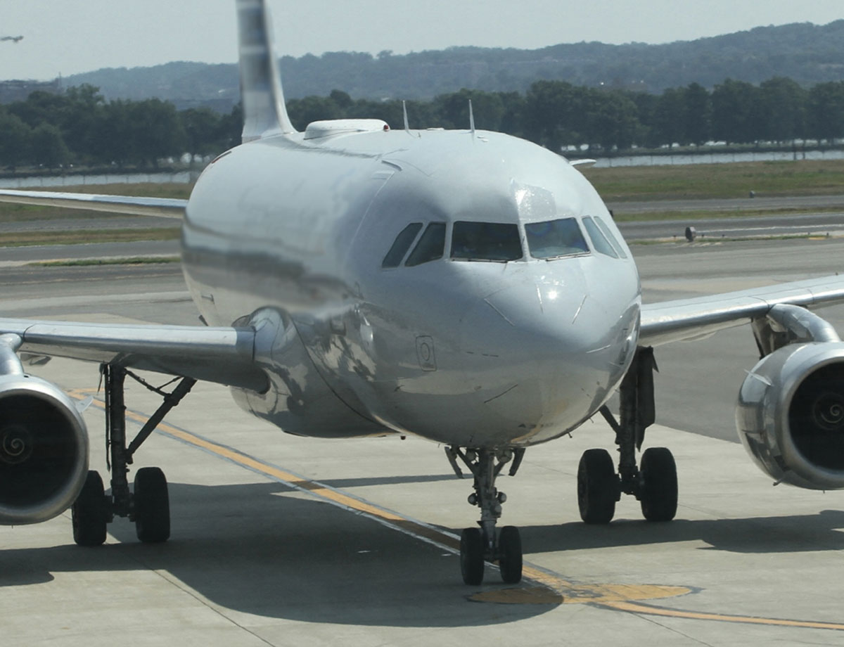 'I Messed Up': Plane Crashes Into Fire Truck At LaGuardia…