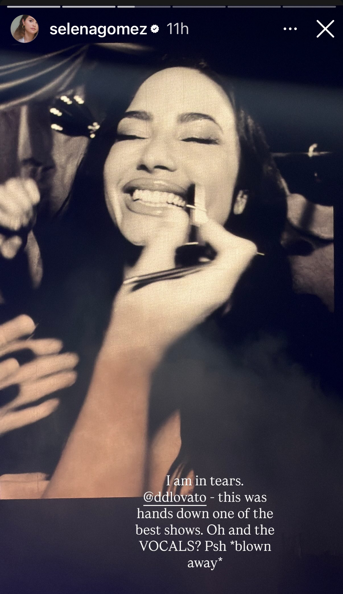 Demi Lovato Reunites With Selena Gomez & Joe Jonas At Tour Opening Night! LOOK! 