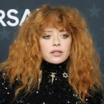 Natasha Lyonne Apologizes To Fellow Travelers Who Were Delayed After ICE Escorted Her Off Plane -- All Over A Sleeping Pill?!