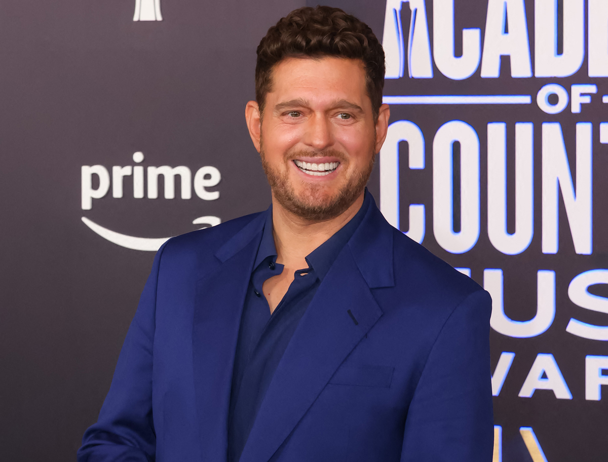 Michael Buble Reveals Which Song He'd Perform At Taylor Swift & Travis Kelce's Wedding!