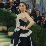 Anne Hathaway Serves Princess Of Genovia At The 2026 Met Gala In STUNNING Gown!