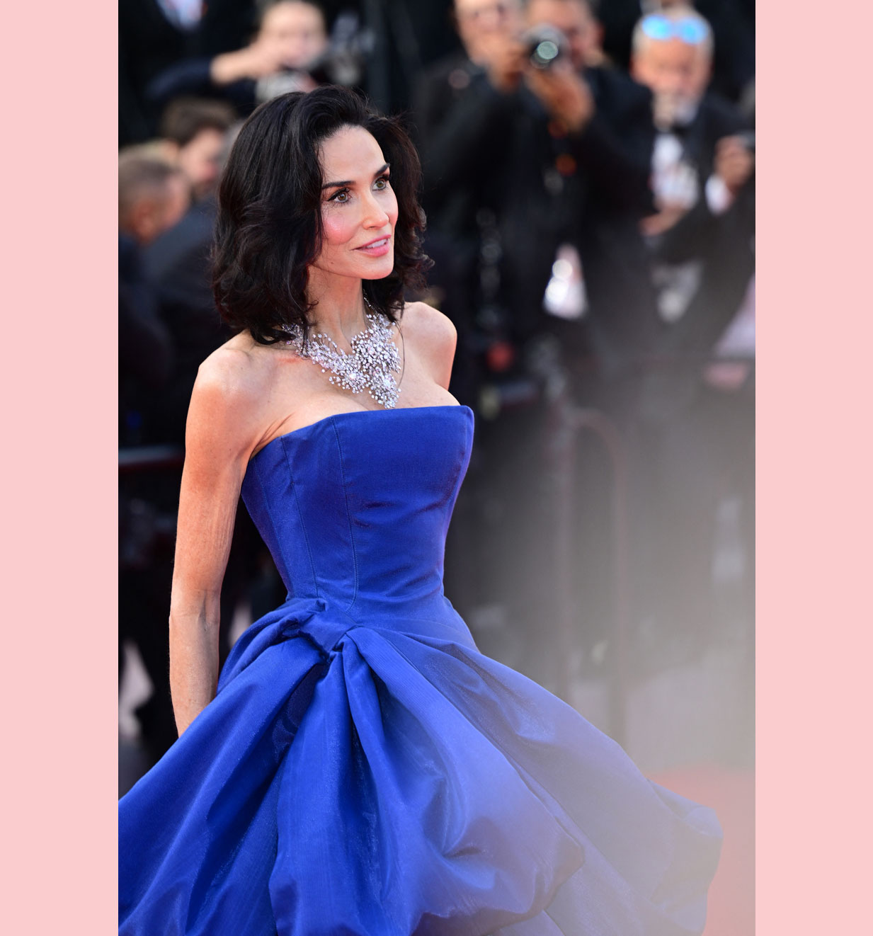 demi Moore short hair