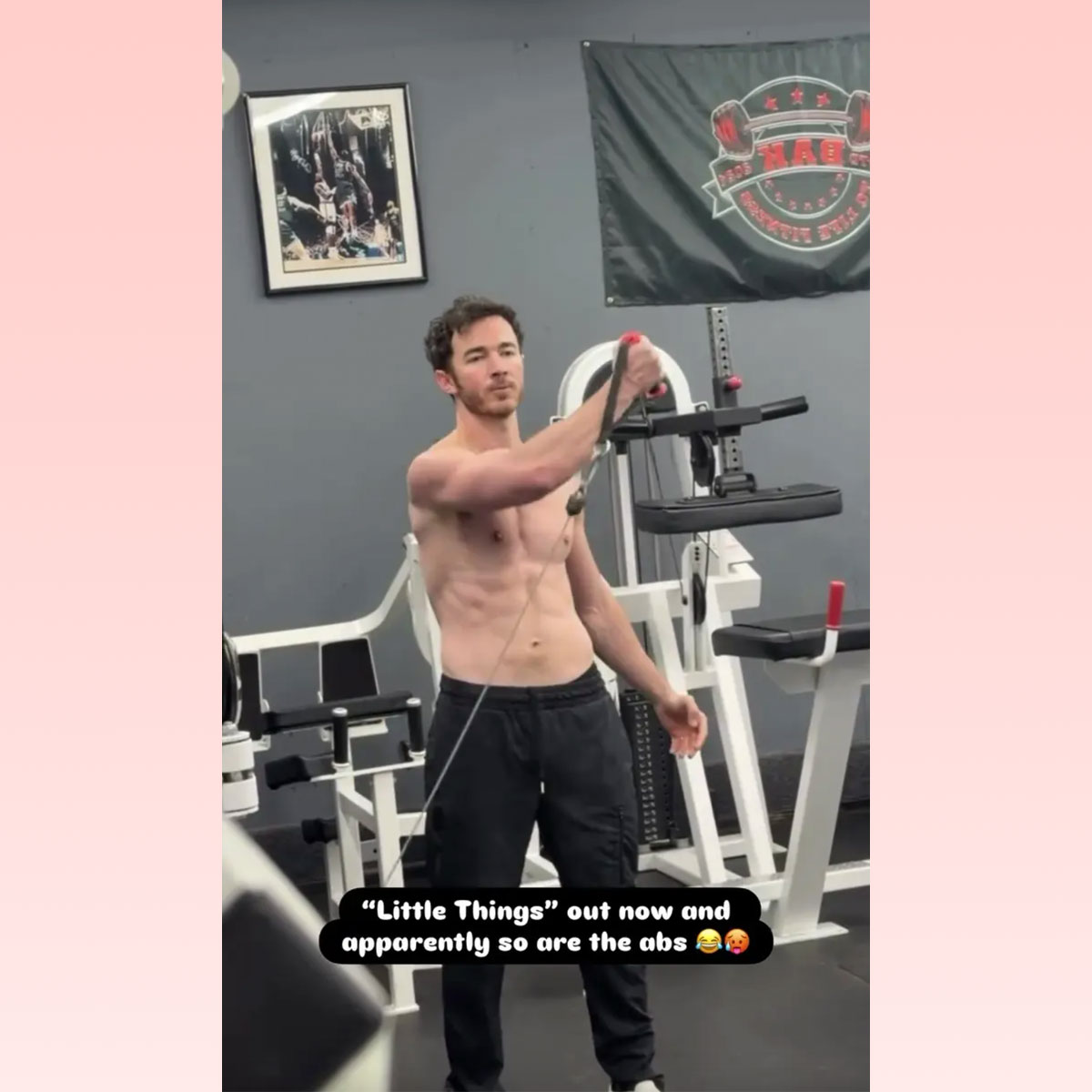 Kevin Jonas Shows Off RIPPED Body Transformation In New Gym Video! OMG!