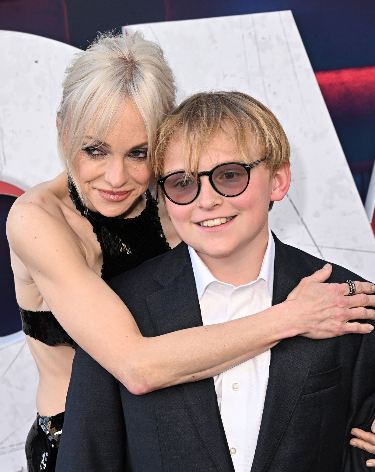 Anna faris Chris Pratt son Jack at Los Angeles premiere of Scary Movie 6