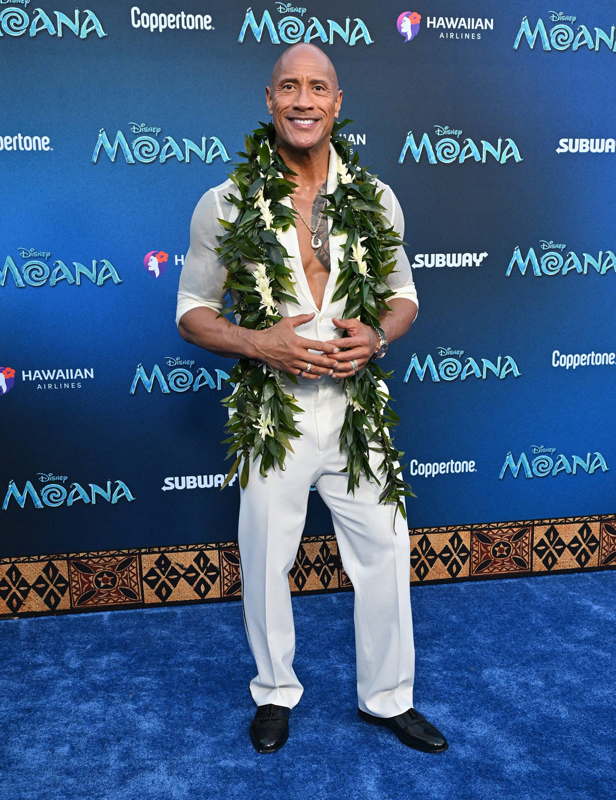 Dwayne Johnson & His Daughters Make Rare Red Carpet Appearance Together At Moana Premiere