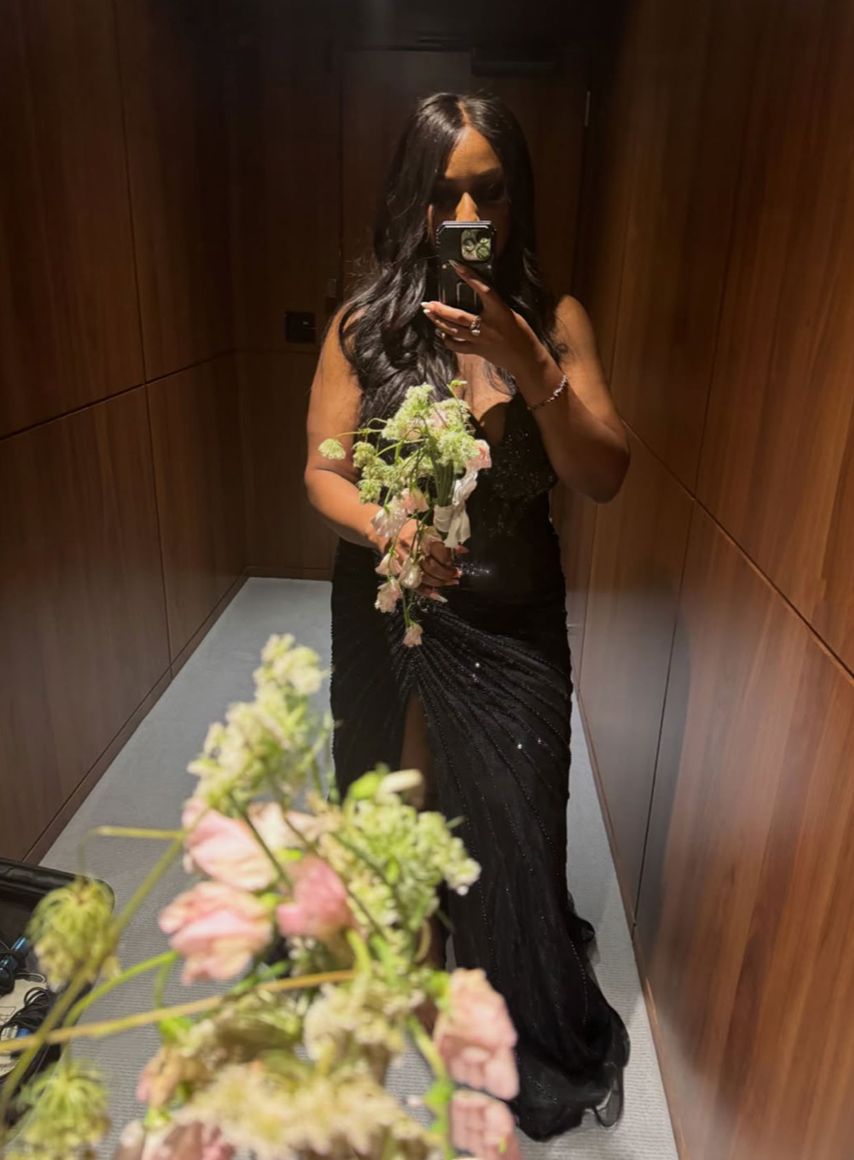 Ashley Smith Taylor Swift bouquet toss