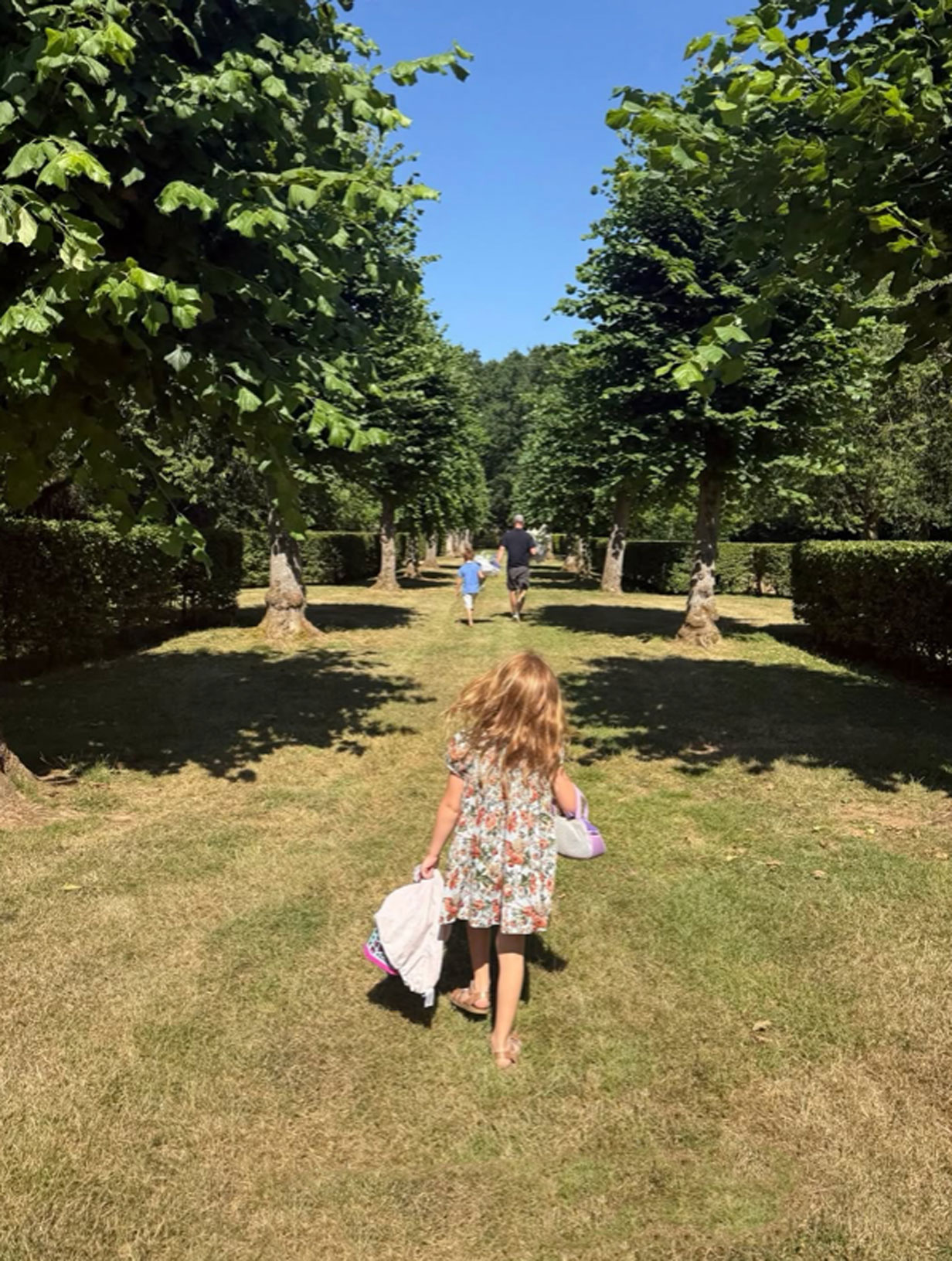 princess Lilibet, prince Archie, prince harry, at Diana's home
