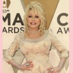 Watch The Heartbreaking Moment Dolly Parton Musical Star Reveals Singer's Death To Audience Before Show