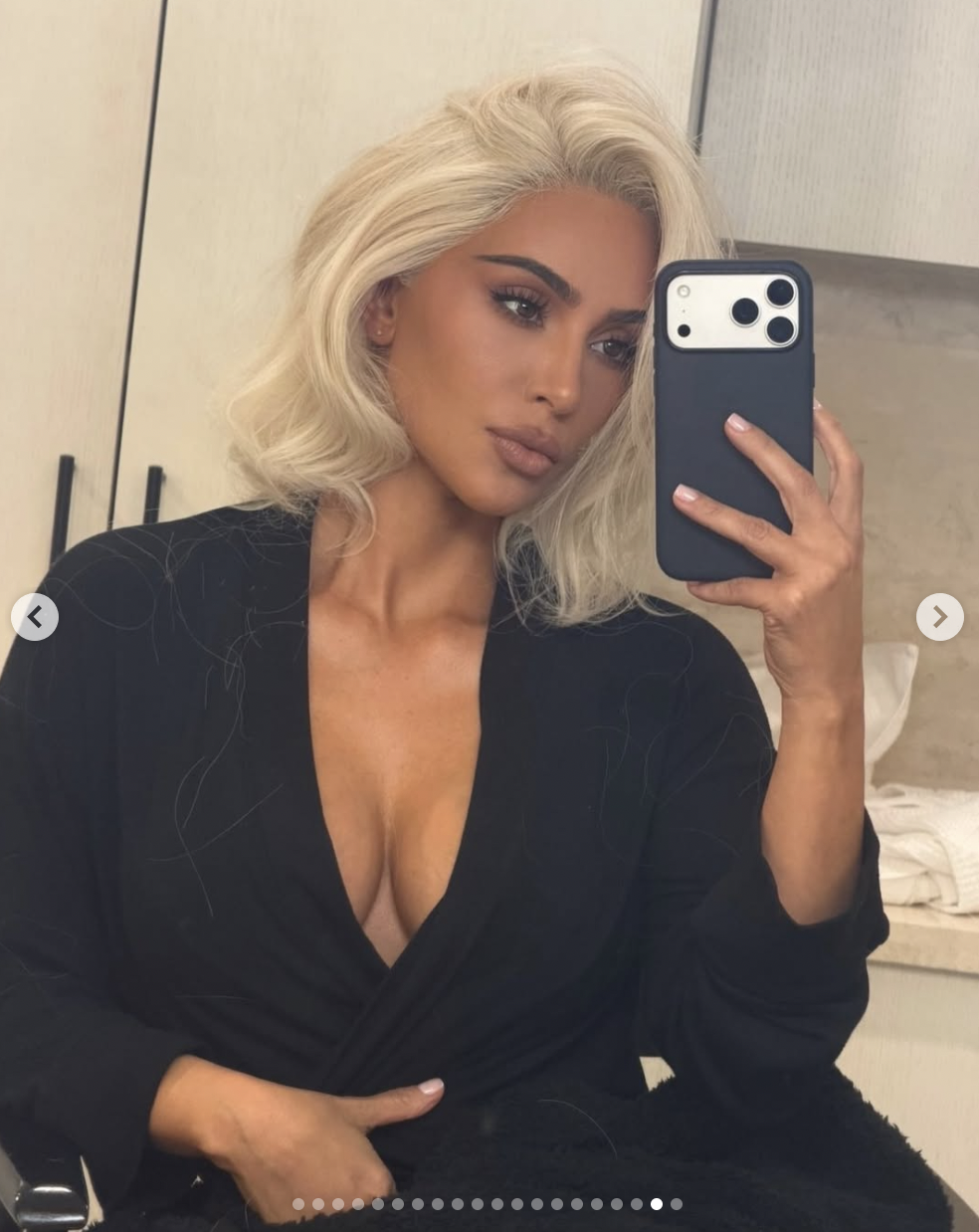 Kim Kardashian posts bundle of selfies